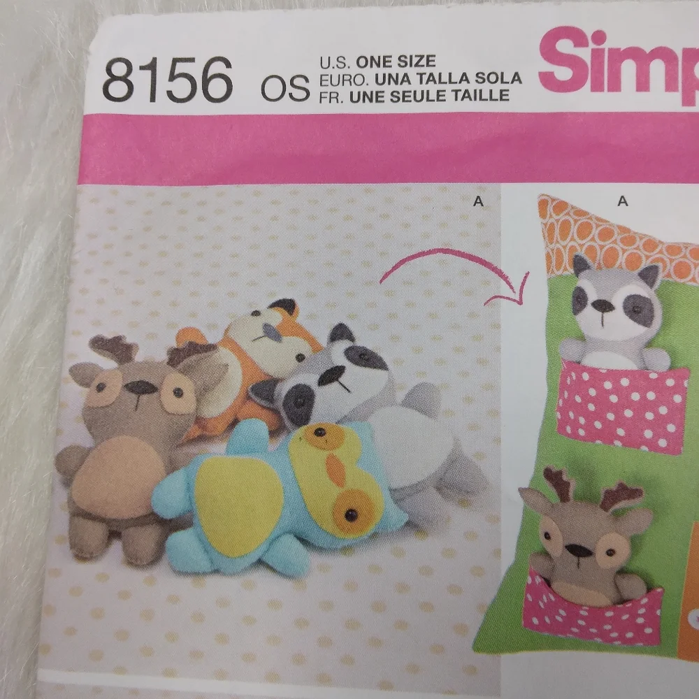 Simplicity 8156 Pillow House w/stuffed animals, caterpillar,   and octop…